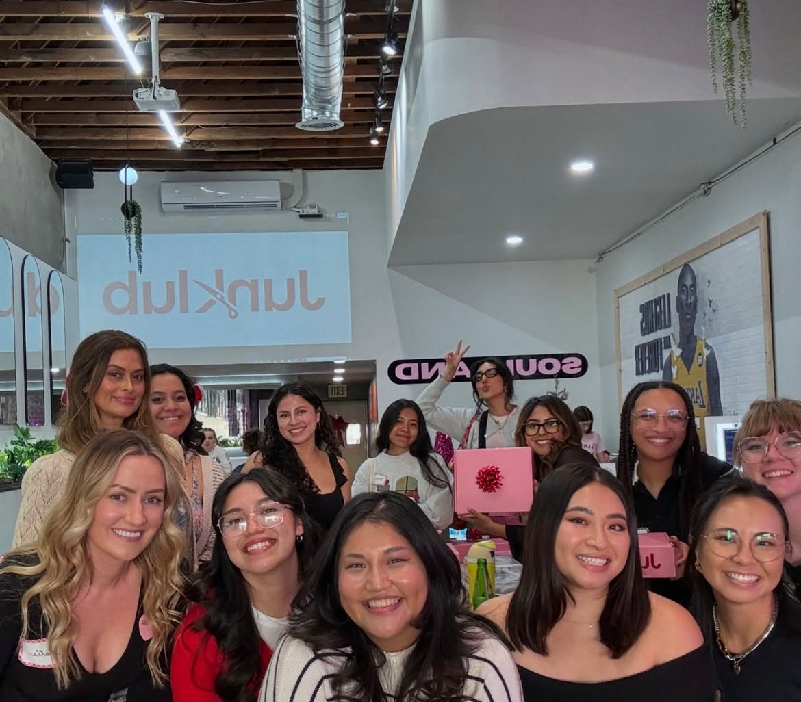 girls from junklub event katie
